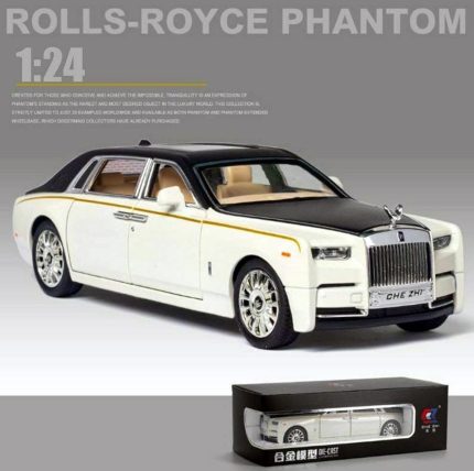 1:24 Rolls-Royce Panthom , Die Cast Model Car. Made By Che Zhi , With Box.