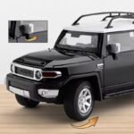 1:24 Toyota Fj Criuser Die Cast Model Car , With Box . - Image 5