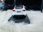 1:32 Tesla Model Y , Die Cast Model Car With Transparent Box. - Image 6