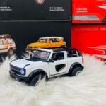 1:32 Bronco Die Cast Model Car.