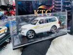 1:32 Mitsubishi Pajero Die Cast Model Car , With Transparent Glass Box.