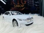 1:24 BMW 7 Series 760Li Die Cast Model Car (With Box) - Image 2