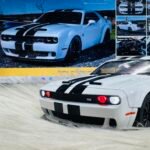 1:24 Dodge Challenger SRT Hellcat Die Cast Model Car .