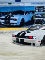 1:24 Dodge Challenger SRT Hellcat Die Cast Model Car .