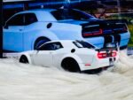 1:24 Dodge Challenger SRT Hellcat Die Cast Model Car . - Image 5