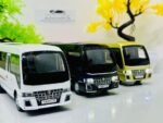 1:24 Toyota Coaster Die Cast Bus. - Image 12