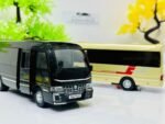 1:24 Toyota Coaster Die Cast Bus. - Image 7